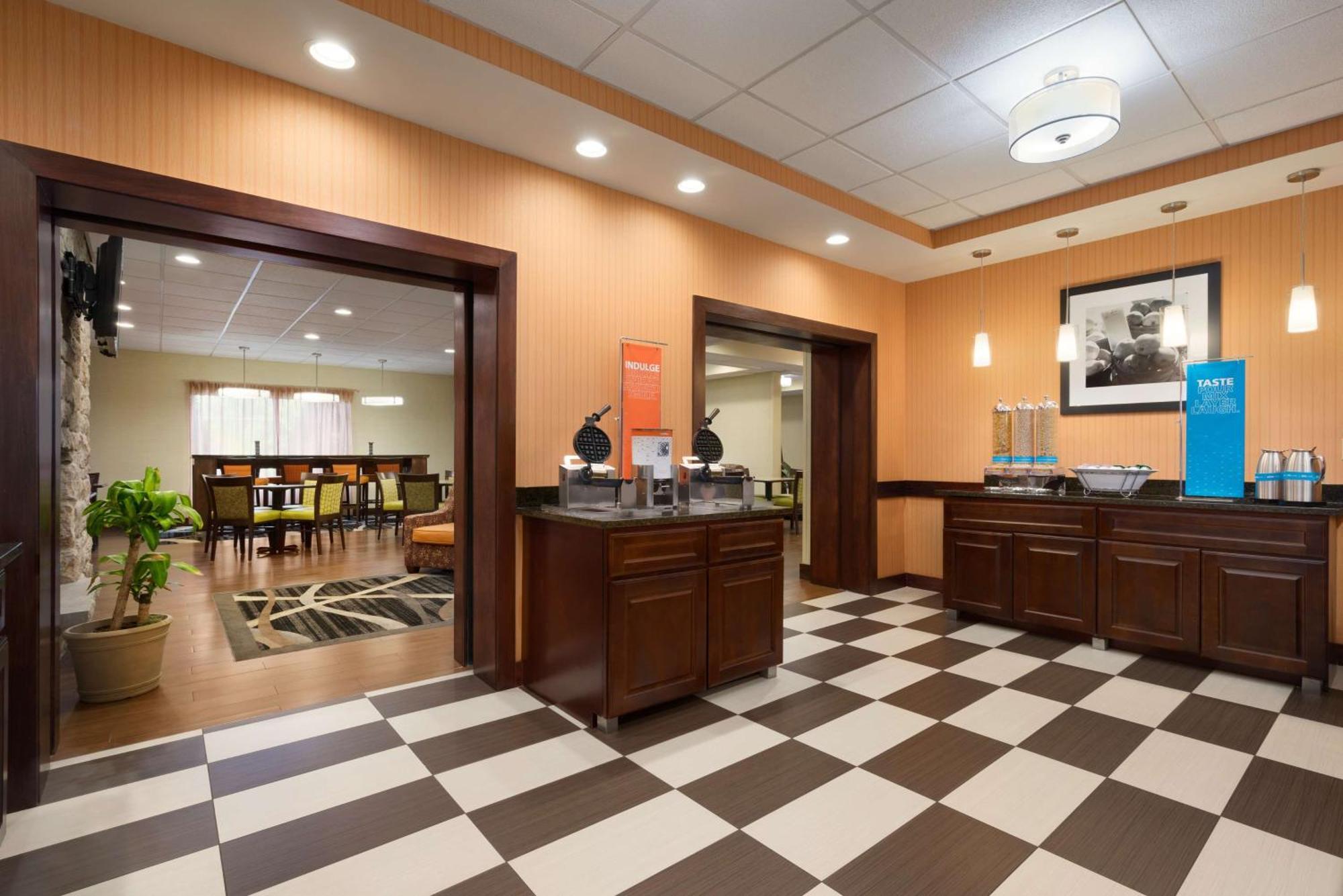 Hampton Inn Lehighton - Jim Thorpe Екстериор снимка